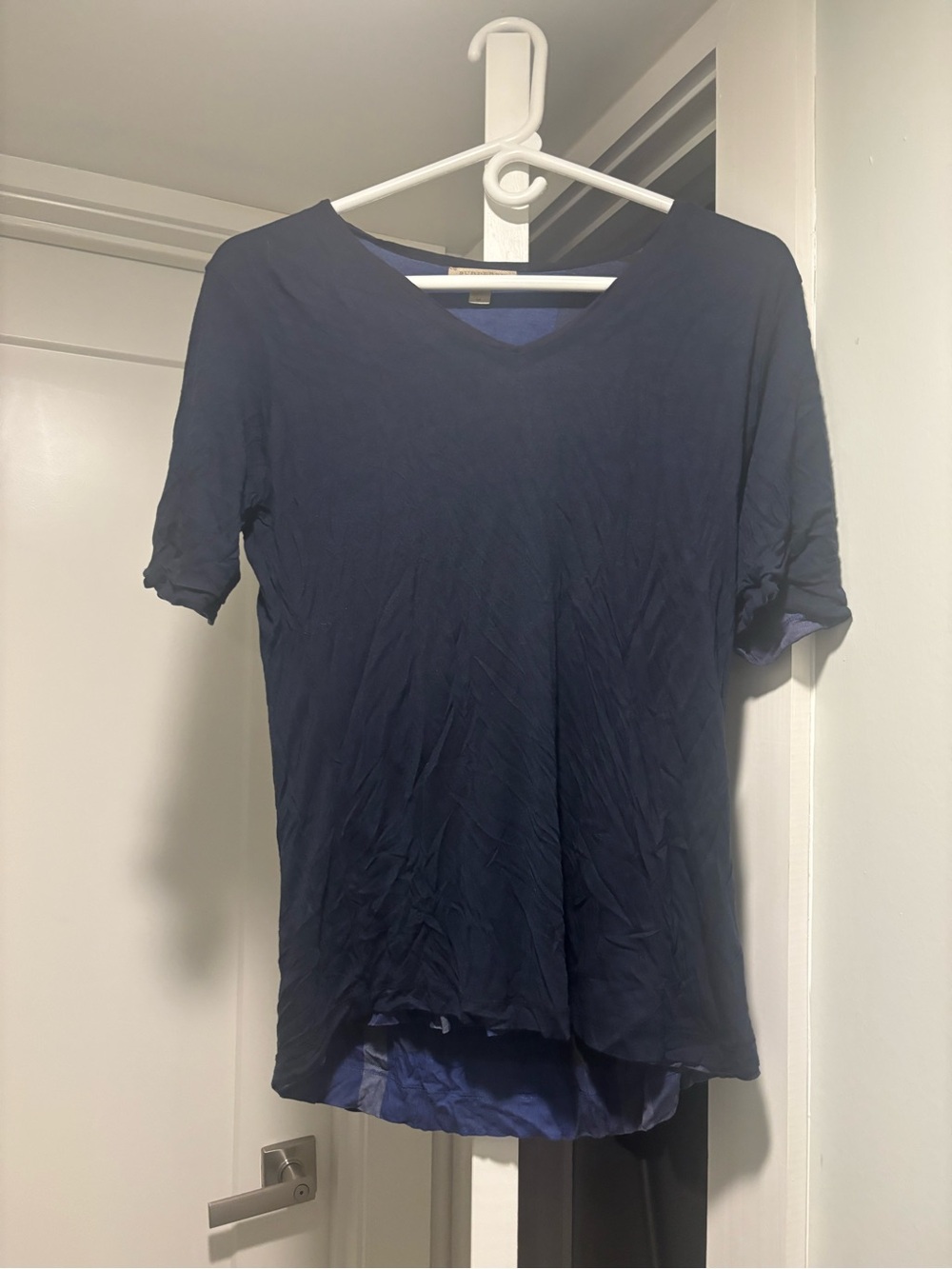 Burberry Navy V-Neck Short Sleeve Tee